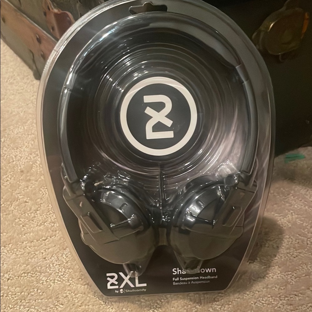 Skullcandy Black 2XL Shakedown Headphones